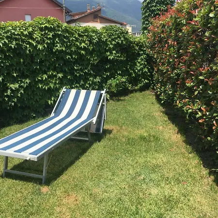 アパート Francesca House